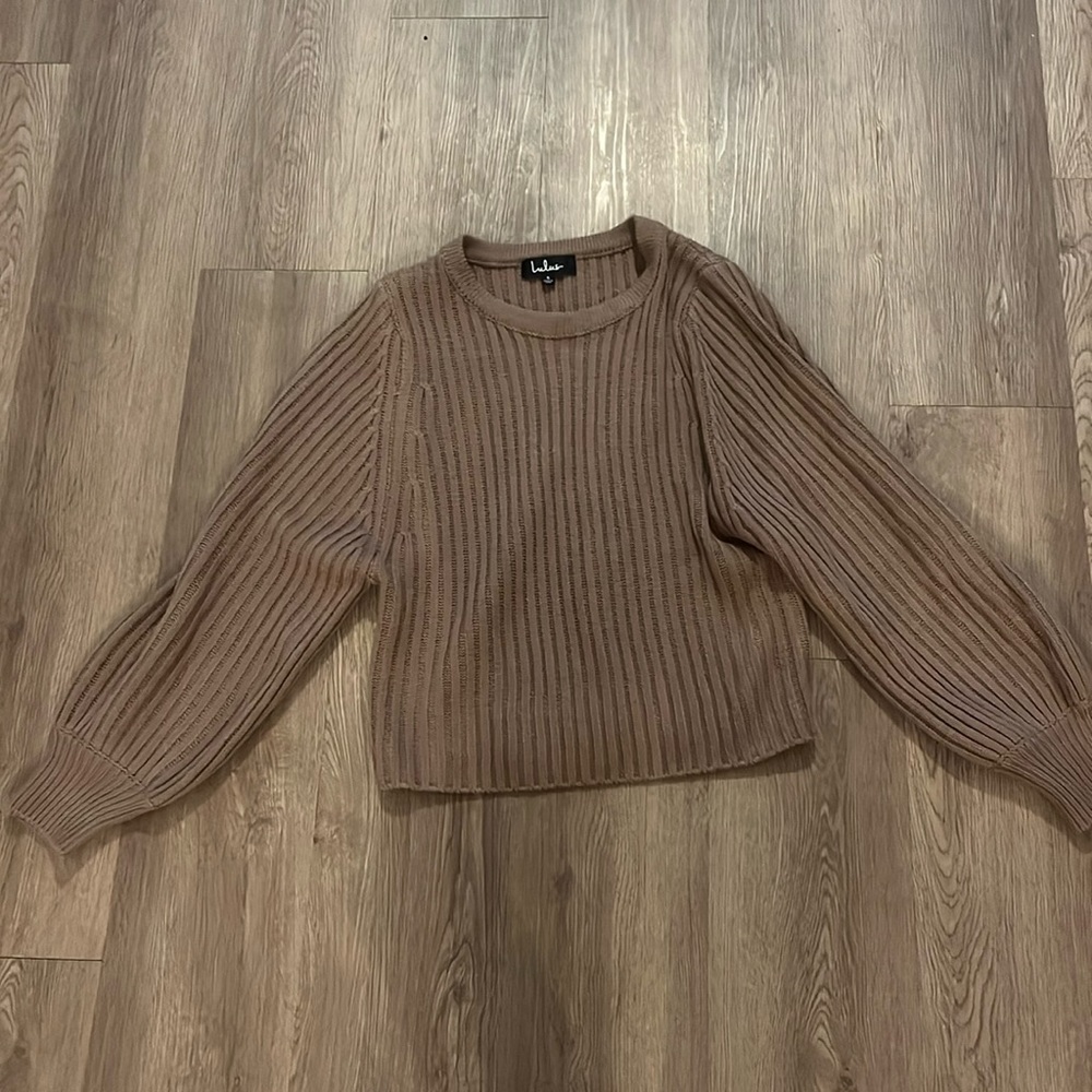 Lulus taupe sweater - balloon sleeves